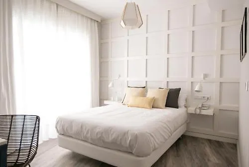 Hotel Boutique Teatro Romano Malaga 2*,