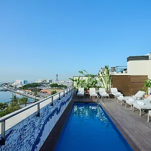 h10-port-vell.topbarcelonahotels.com/